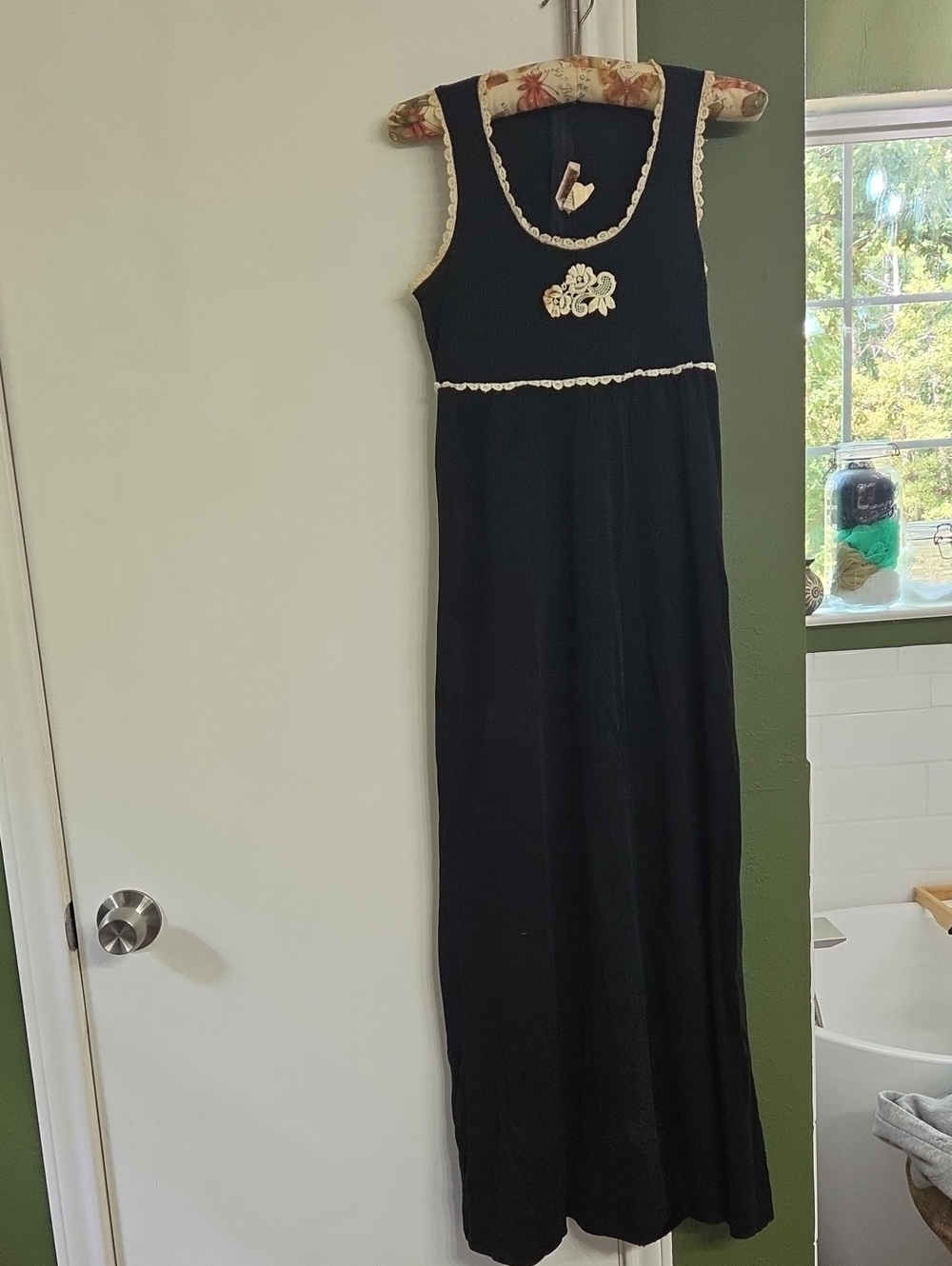 Sleeveless Black Maxi Dress with Cream Lace Accents